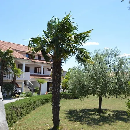 Agata * Nova Vas (Porec)